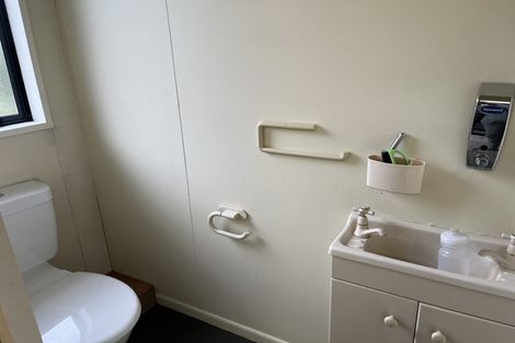 Photo of property in 39 Abby Road, Fitzherbert, Palmerston North, 4410