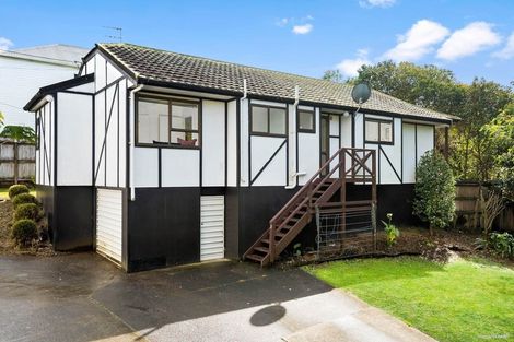 Photo of property in 3/39 Sunnynook Road, Forrest Hill, Auckland, 0620