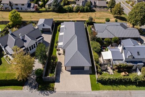 Photo of property in 4 Innes Place, Arrowtown, 9302