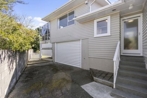 Photo of property in 25 Laurel Grove, Maungaraki, Lower Hutt, 5010