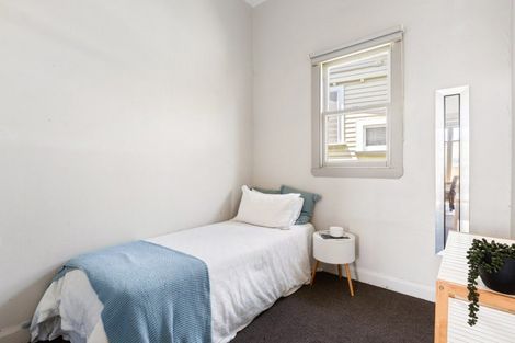 Photo of property in 283 Kahutia Street, Gisborne, 4010