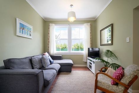 Photo of property in 26 Main Street, Hospital Hill, Napier, 4110