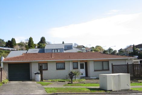 Photo of property in 25 Magnolia Drive, Westown, New Plymouth, 4310