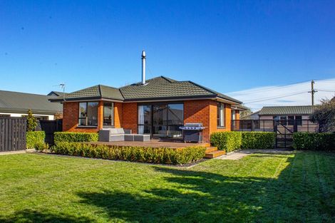 Photo of property in 10 East Belt, Rangiora, 7400