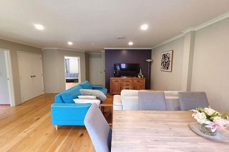 Photo of property in 13 Whitbourne Heights, Manurewa, Auckland, 2105