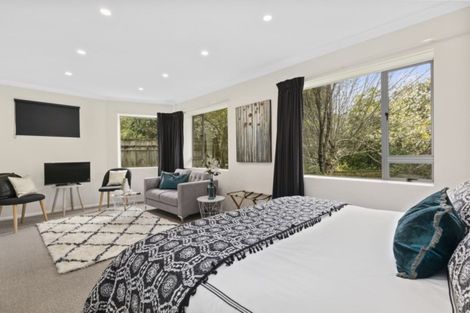 Photo of property in 55 Tirohanga Road, Tirohanga, Lower Hutt, 5010