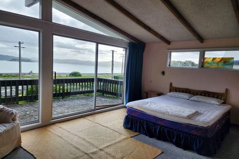 Photo of property in 20 Maire Street, Eastbourne, Lower Hutt, 5013