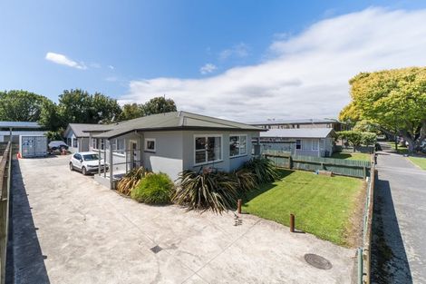 Photo of property in 3 Ranfurly Street, Hokowhitu, Palmerston North, 4410