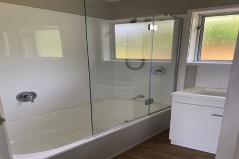 Photo of property in 1/20 Morriggia Place, Bayview, Auckland, 0629