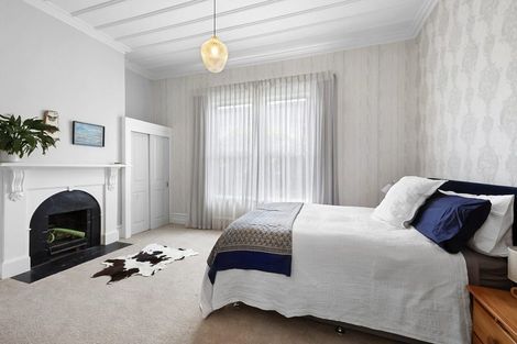 Photo of property in 60 Gover Street, New Plymouth, 4310