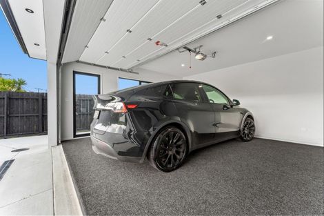 Photo of property in 35 Brigitte View, Snells Beach, 0920