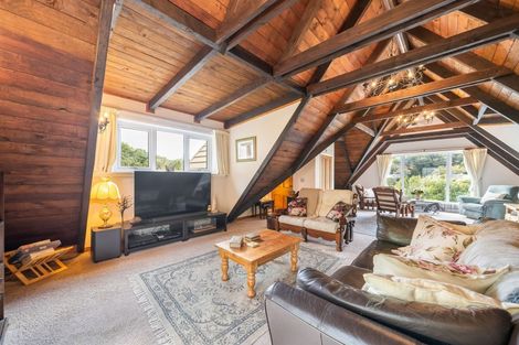 Photo of property in 246 Plateau Road, Te Marua, Upper Hutt, 5018