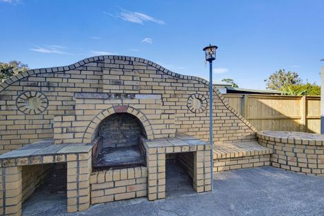 Photo of property in 223 Parkhurst Road, Parakai, 0830