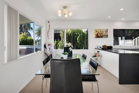 Photo of property in 45 Glamis Avenue, Bell Block, New Plymouth, 4312