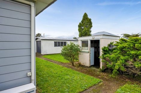 Photo of property in 160 Glover Road, Hawera, 4610