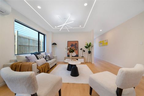 Photo of property in 6a Palmer Avenue, Glen Eden, Auckland, 0602