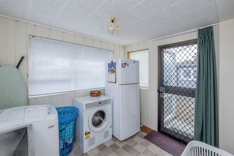 Photo of property in 3 Chester Street, Levin, 5510