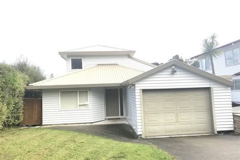 Photo of property in 15a Gill Crescent, Blockhouse Bay, Auckland, 0600