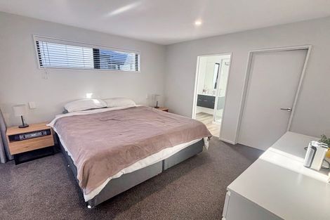 Photo of property in 10 Enforce Lane, Halswell, Christchurch, 8025