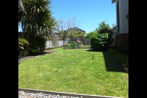 Photo of property in 13 Nielsen Gardens, Rototuna, Hamilton, 3210