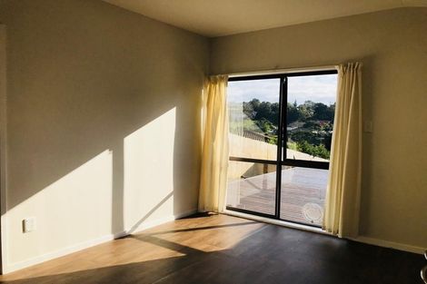 Photo of property in 6 Bellringer Road, Massey, Auckland, 0614