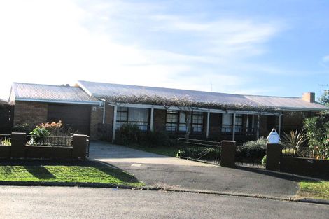 Photo of property in 6 Brough Place, St Andrews, Hamilton, 3200