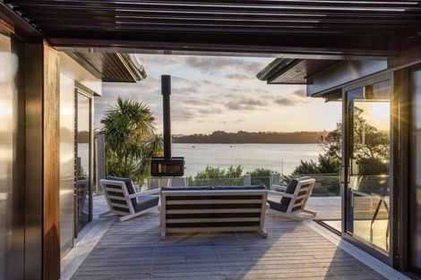 Photo of property in 16 Grant Street, Mahurangi East, Warkworth, 0982