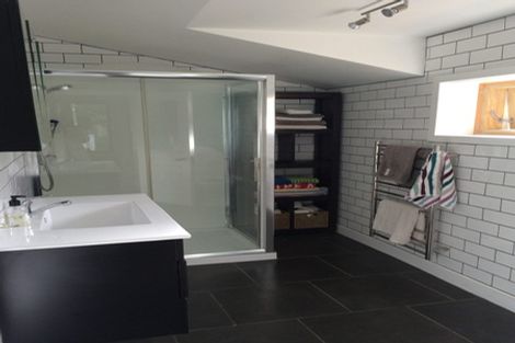 Photo of property in 3 Staunton Avenue, Mount Cook, Wellington, 6011