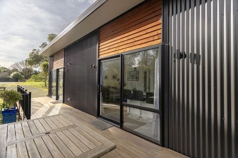 Photo of property in 10 Bute Street, Moeraki, 9482