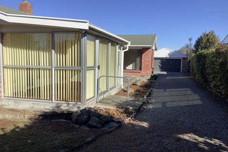 Photo of property in 287 Memorial Avenue, Burnside, Christchurch, 8053