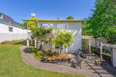 Photo of property in 31 Lingham Crescent, Torbay, Auckland, 0630