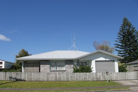 Photo of property in 16 Kaimanawa Street, Mount Maunganui, 3116