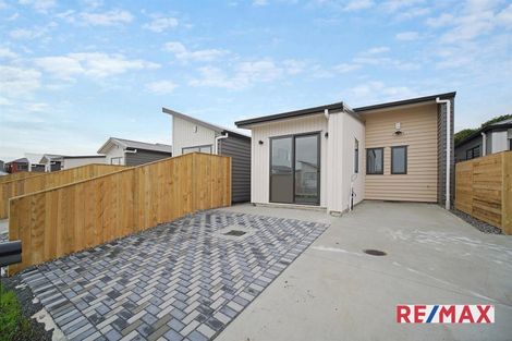 Photo of property in 15 Combat Street, Papakura, 2110