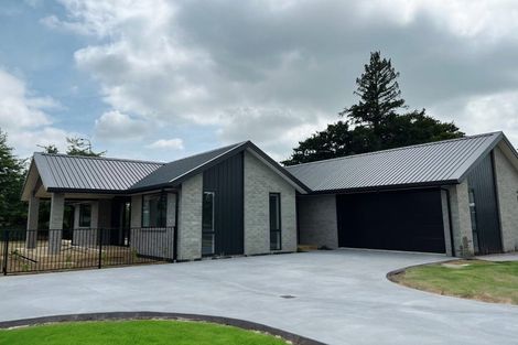 Photo of property in 1b Pengover Avenue, Leamington, Cambridge, 3432