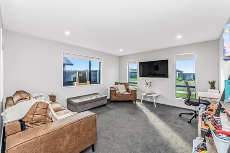 Photo of property in 16 Sandhill Drive, Rolleston, 7615