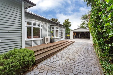 Photo of property in 16 Shirley Road, Mairehau, Christchurch, 8013