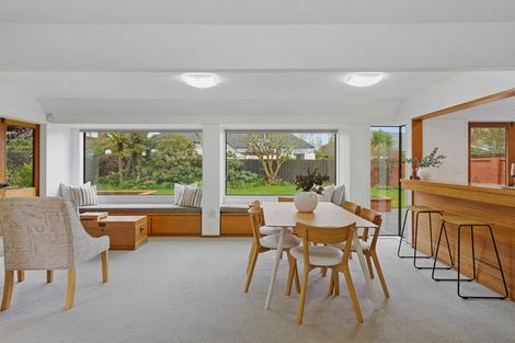 Photo of property in 10 Thurlestone Place, Burnside, Christchurch, 8053