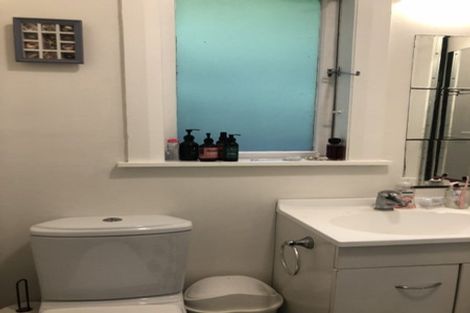 Photo of property in 66 Holloway Road, Aro Valley, Wellington, 6021