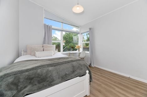 Photo of property in 137 Verbena Road, Birkdale, Auckland, 0626
