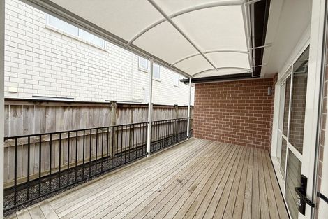 Photo of property in 33 Castlebane Drive, Flat Bush, Auckland, 2019