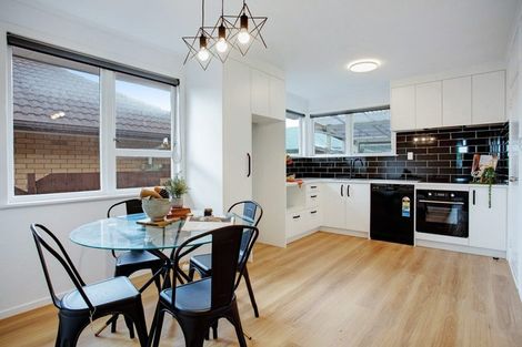 Photo of property in 52 Hall Avenue, Mangere, Auckland, 2022