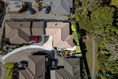 Photo of property in 2/22 Ellenbury Place, Stanmore Bay, Whangaparaoa, 0932