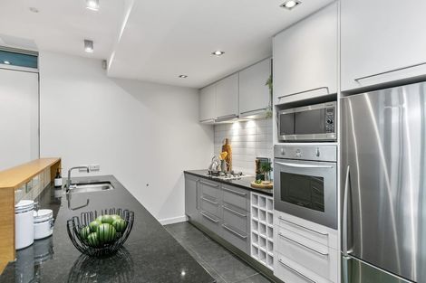 Photo of property in 5/22 The Crescent, Roseneath, Wellington, 6011