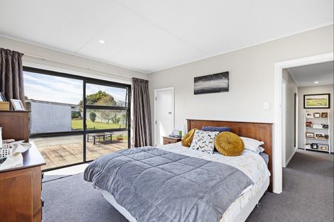 Photo of property in 4 Greenock Place, Awapuni, Palmerston North, 4412
