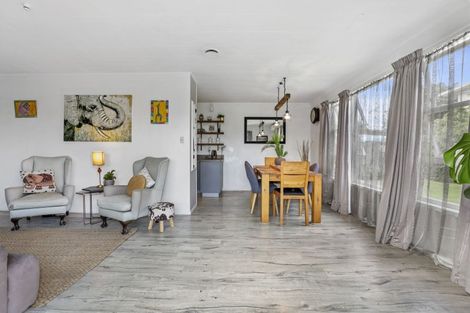 Photo of property in 10 Green Place, Richmond Heights, Taupo, 3330