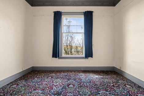 Photo of property in 34 Elm Row, Dunedin Central, Dunedin, 9016