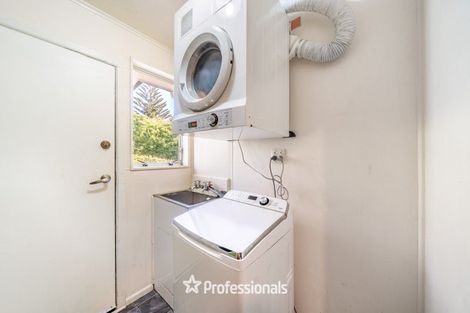 Photo of property in 118 Holborn Drive, Stokes Valley, Lower Hutt, 5019