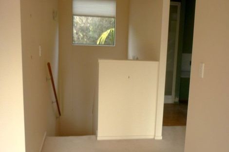 Photo of property in 20a Pohutukawa Avenue, Red Beach, 0932