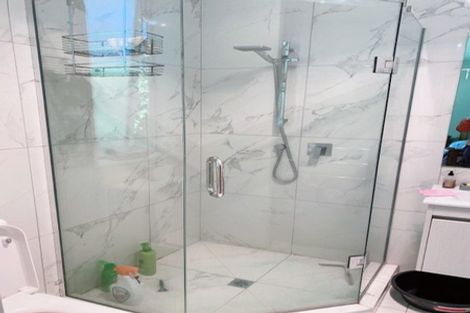 Photo of property in 32a Coronation Road, Hillcrest, Auckland, 0627