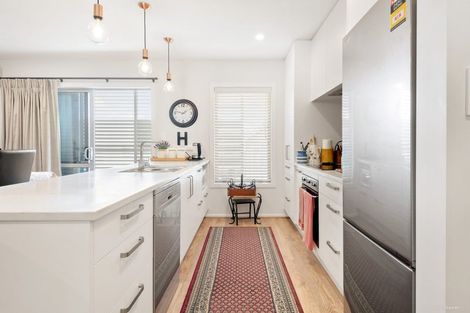 Photo of property in 4/19 Ruakiwi Road, Hamilton Lake, Hamilton, 3204